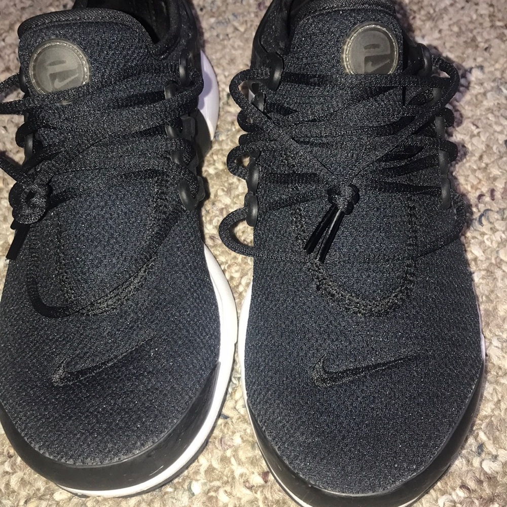 Authentic Nike Prestos